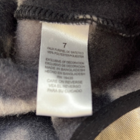 Little rebels, size 7 Sherpa top - Picture 3 of 4